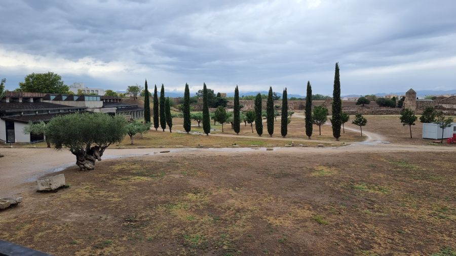 קוסטה בראבה ופארק אוונטורה